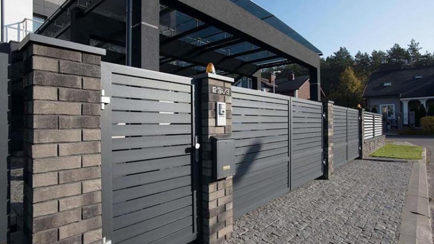 ворота с калиткой в Павловской